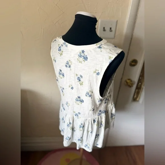 Lucky Brand Floral Lace-Up Tank - White and Blue - Picture 3 of 6